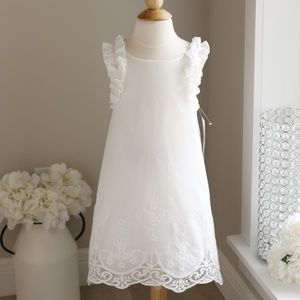 White Dress Cotton Embroidered Lace Boutique Girls Couture Size 6 STUNNING NWT